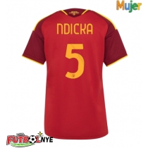 Camiseta AS Roma Evan Ndicka #5 Primera Equipación para mujer 2026-27 manga corta